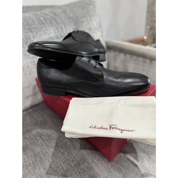 Salvatore Ferragamo Fortunato 2cm (Nero/Pebble Calf) sz. 11D - Picture 1 of 9